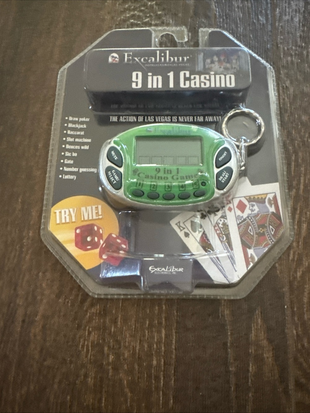 Excalibur 9-in-1 Casino Game Keychain - Green